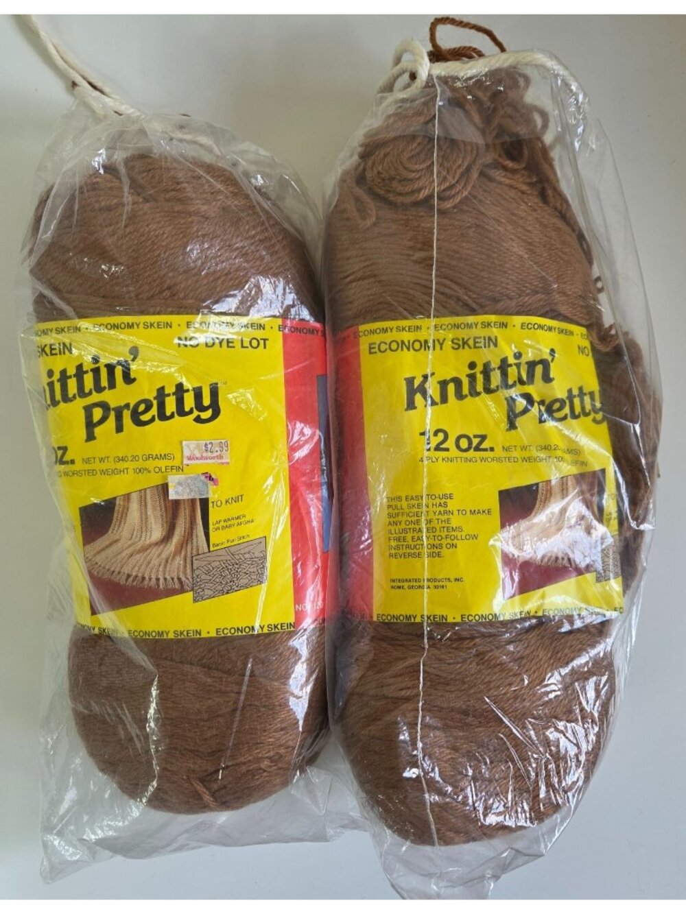 Vtg Knittin Pretty 12 Oz Yarn Skeins No Dye Lot Brown Olefin 4-Ply Brown